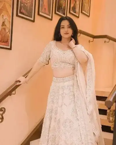 Call Girls Barshi